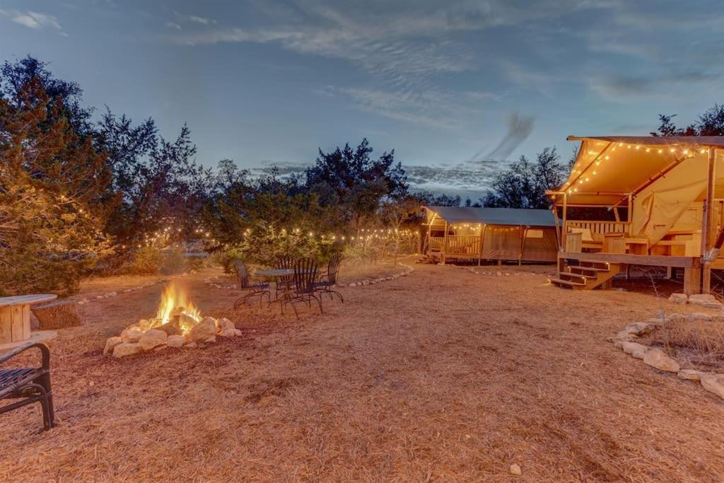 מלון ג'ונסון סיטי 12 Fires Luxury Glamping With Heating #3 מראה חיצוני תמונה